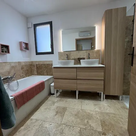 Willa Ecrin De - Luxe &